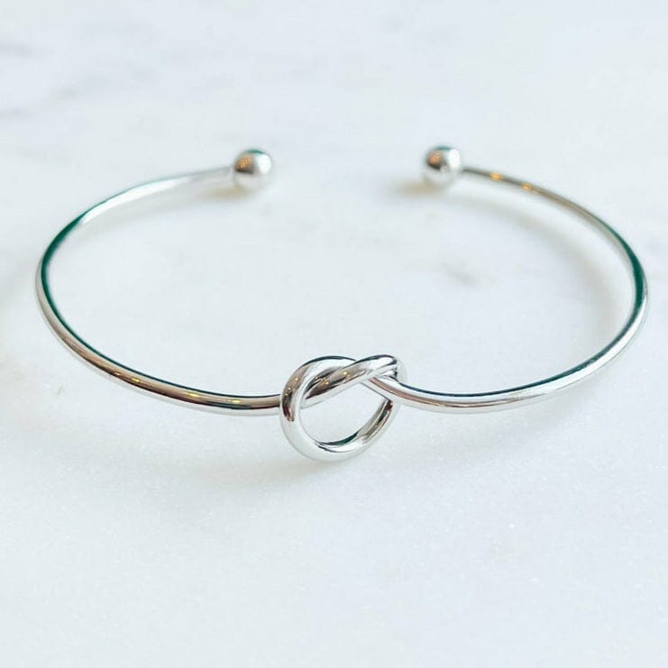 Details 154+ bangle bracelet definition kidsdream.edu.vn